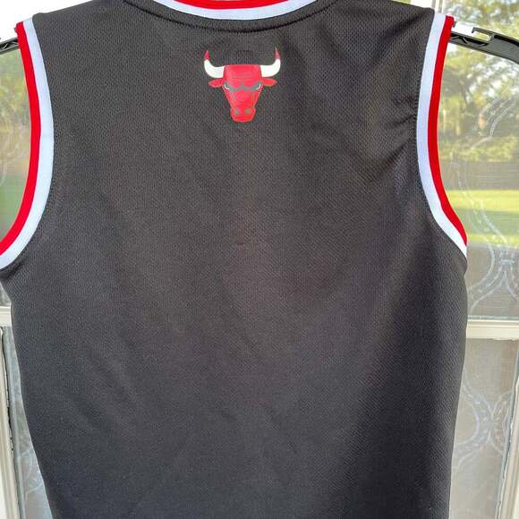 Ultra Game NBA Chicago Bulls Sleeveless Muscle Tank Top - Picture 2 of 4